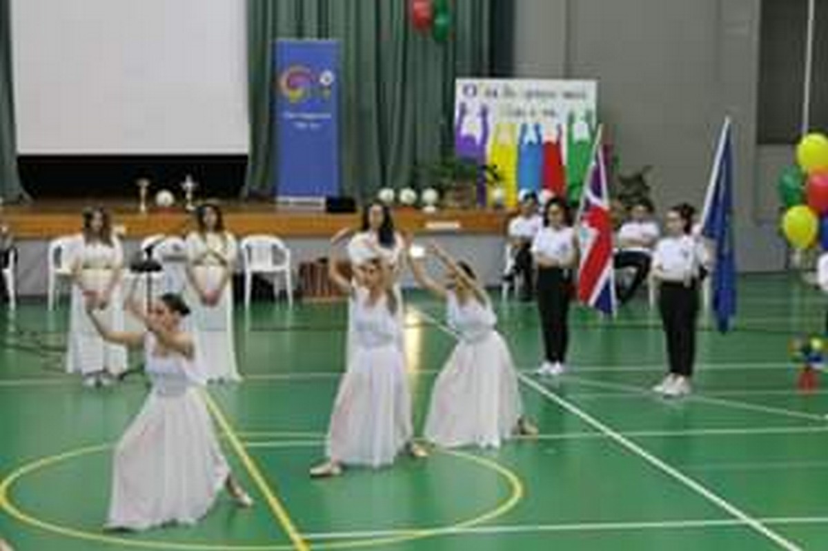 2020 Όλοι διαφορετικοί όλοι ίσοι