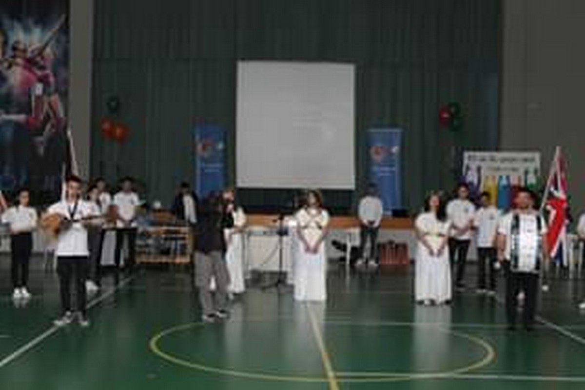 2020 Όλοι διαφορετικοί όλοι ίσοι