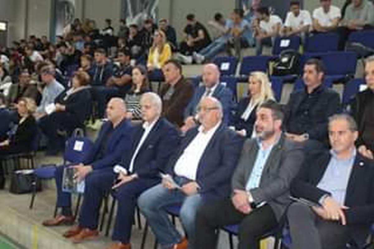 2020 Όλοι διαφορετικοί όλοι ίσοι