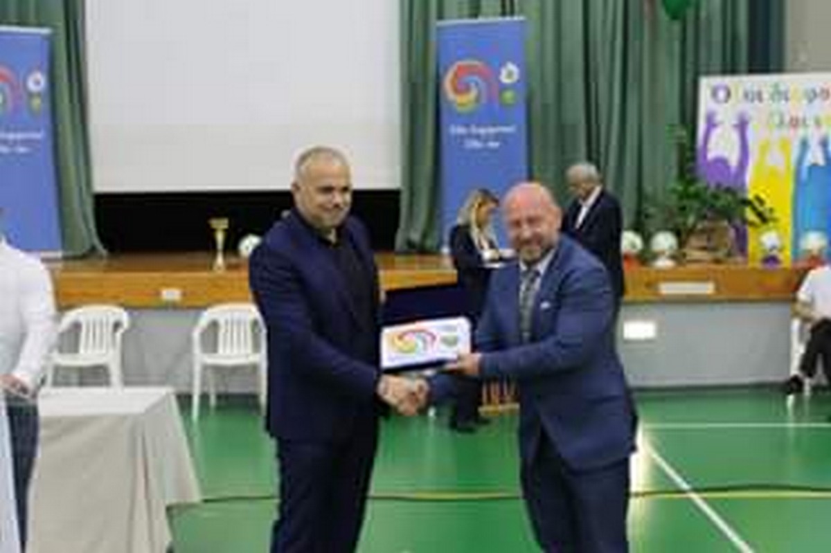 2020 Όλοι διαφορετικοί όλοι ίσοι