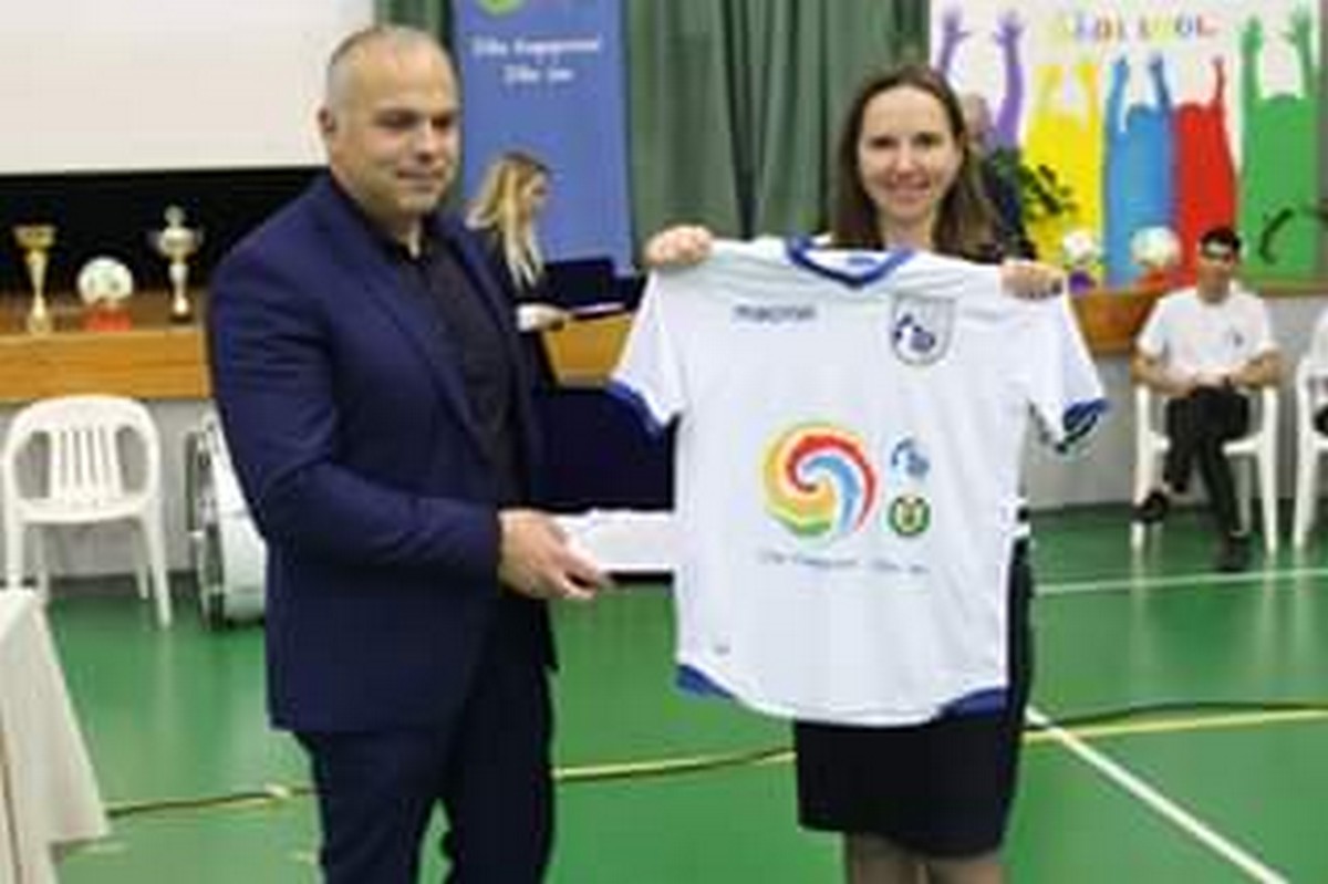 2020 Όλοι διαφορετικοί όλοι ίσοι