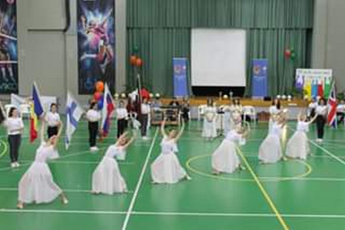 2020 Όλοι διαφορετικοί όλοι ίσοι